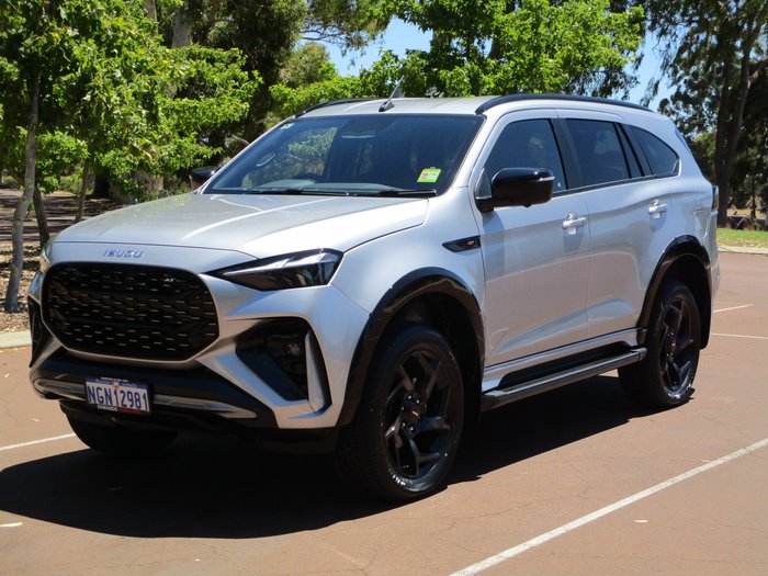 2025 Isuzu MU-X X-TERRAIN MY25.5 Silver