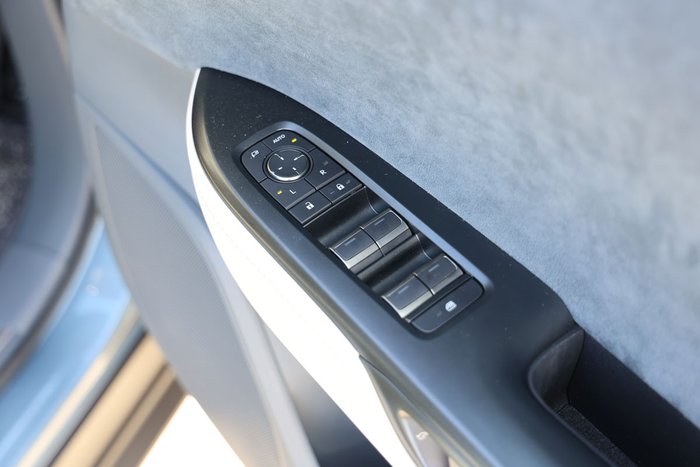 2023 Lexus RZ 450e RZ 450e Sports Luxury EM 71.4 kWh Battery Automatic Wagon 1L24370 001