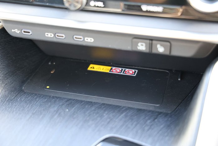 2023 Lexus RZ 450e RZ 450e Sports Luxury EM 71.4 kWh Battery Automatic Wagon 1L24370 001