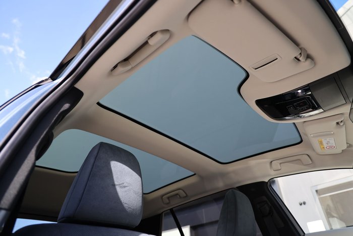 2023 Lexus RZ 450e RZ 450e Sports Luxury EM 71.4 kWh Battery Automatic Wagon 1L24370 001