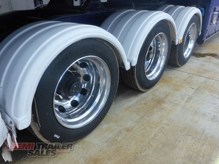 2018 Barker 34 Pallet Double Dropdeck Curtainsider B Double Set