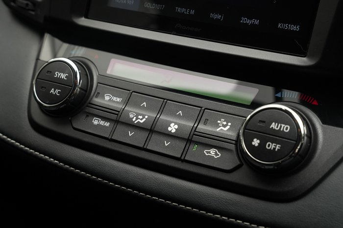 2018 Toyota RAV4 GXL