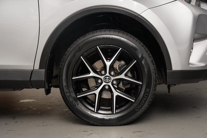 2018 Toyota RAV4 GXL