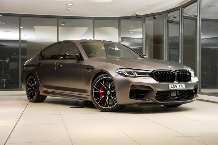 2022 BMW M5