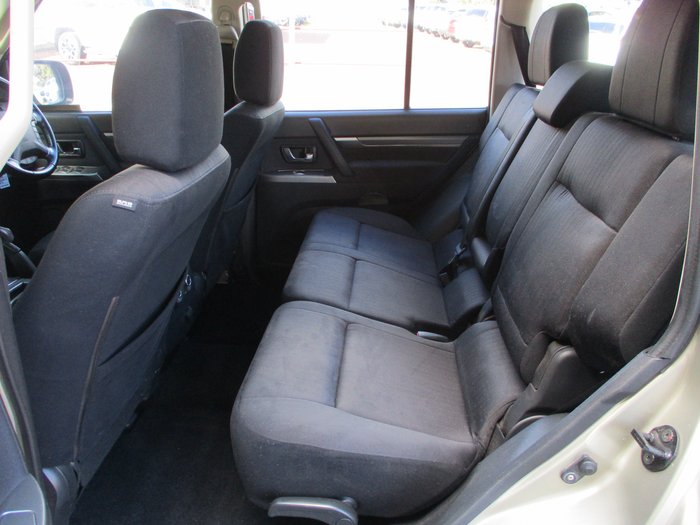 2013 Mitsubishi Pajero GLX-R NW MY13 Gold