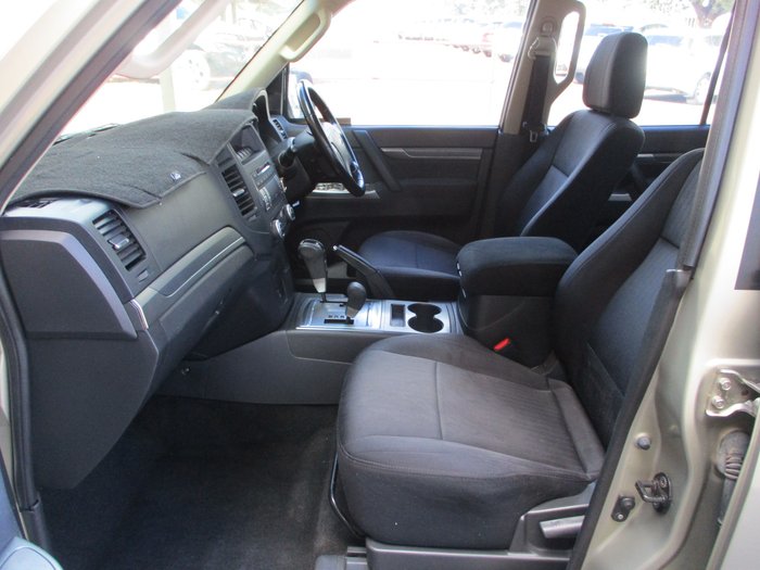 2013 Mitsubishi Pajero GLX-R NW MY13 Gold