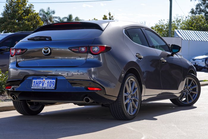 2022 Mazda 3 G20 Touring