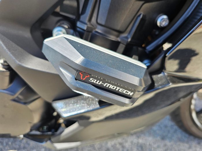 2020 Kawasaki Ninja 1000 SX Black