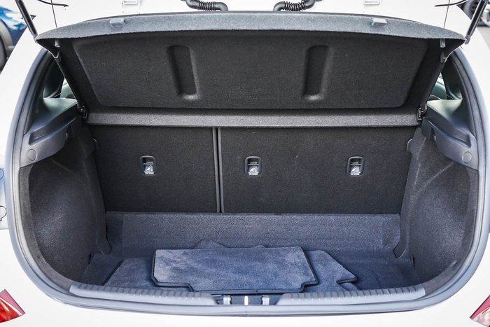 2019 HYUNDAI i30 ACTIVE