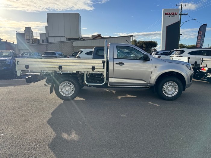 2026 ISUZU D-MAX SX