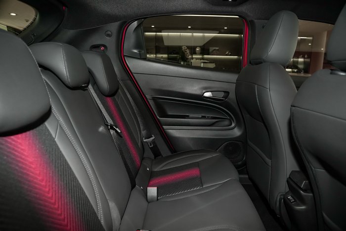 2025 Alfa Romeo Junior Ibrida