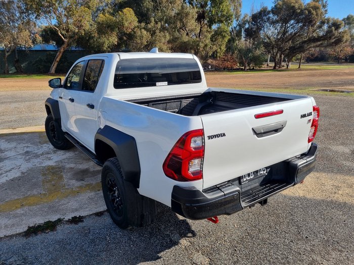 2024 Toyota Hilux 4x4 Hilux 4x4 GR-S 2.8L T Diesel Automatic Double Cab 2L46540 001 Frosted White