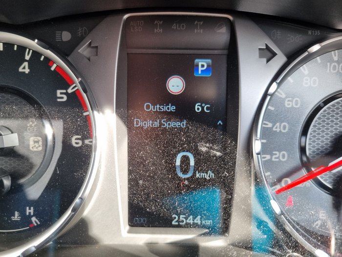 2024 Toyota Hilux 4x4 Hilux 4x4 GR-S 2.8L T Diesel Automatic Double Cab 2L46540 001 Frosted White