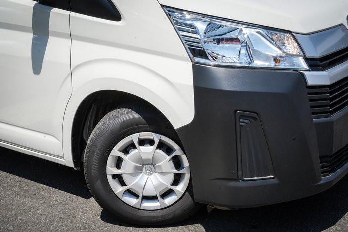 2025 Toyota HIACE