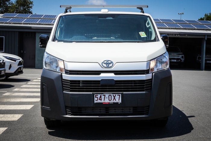 2025 Toyota HIACE