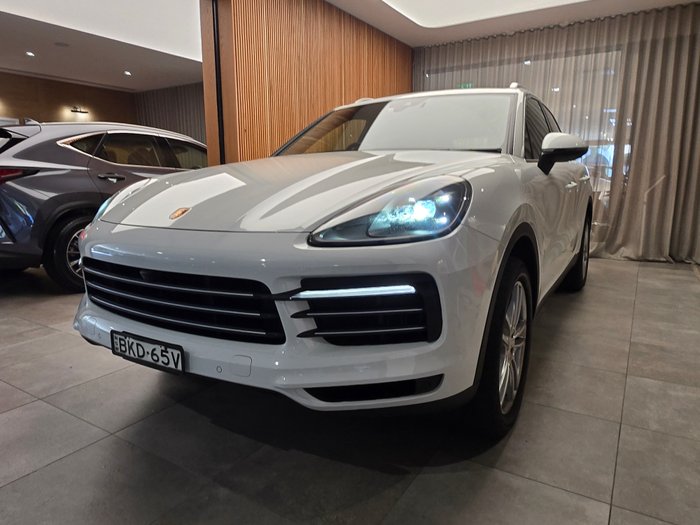 2019 PORSCHE CAYENNE