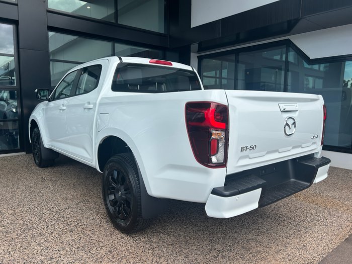 2025 Mazda BT-50 XT