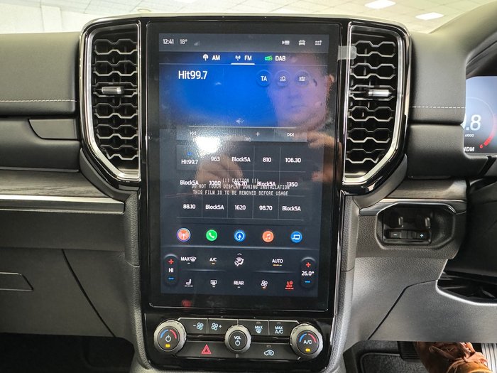 2025 Ford Everest Platinum