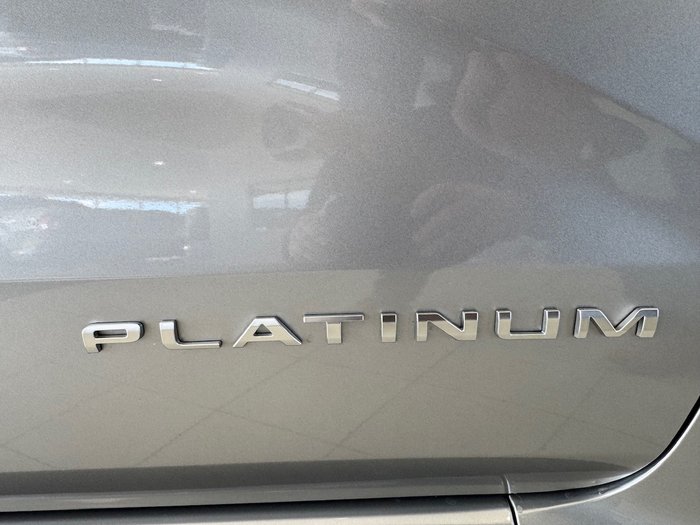 2025 Ford Everest Platinum