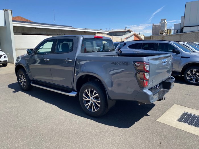 2025 ISUZU D-MAX LS-U+