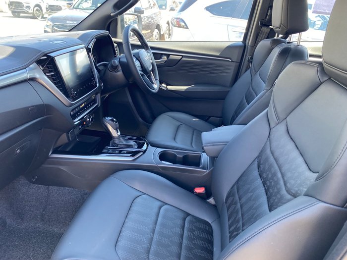 2025 ISUZU D-MAX LS-U+