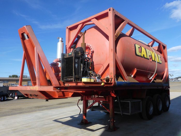 1983 Lusty  Vacuum Suction Tanker (2005 Vacuum Tank)