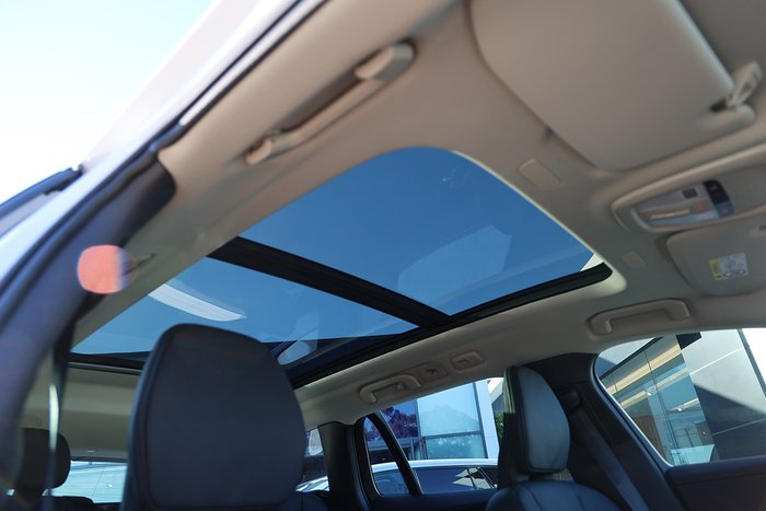 2024 Volvo V60 Cross Country Ultra B5 Bright