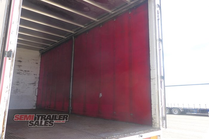 2011 Nixon Curtainsider Pig Trailer