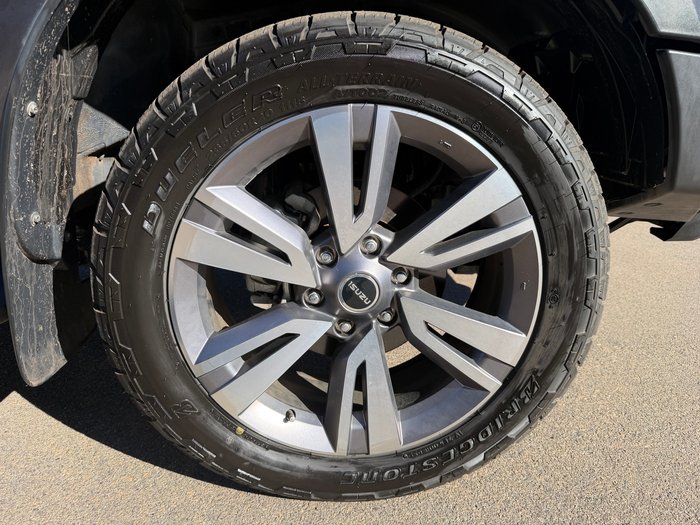 2024 Isuzu MU-X