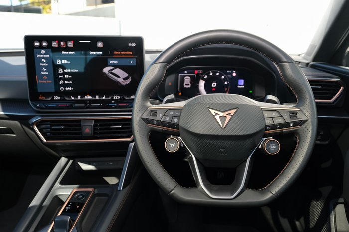 2025 CUPRA Leon VZx