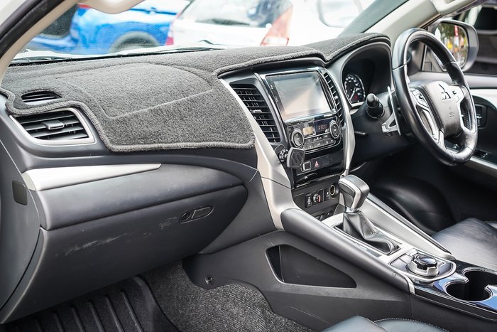 2018 MITSUBISHI PAJERO SPORT GLS (4x4) 7 SEAT