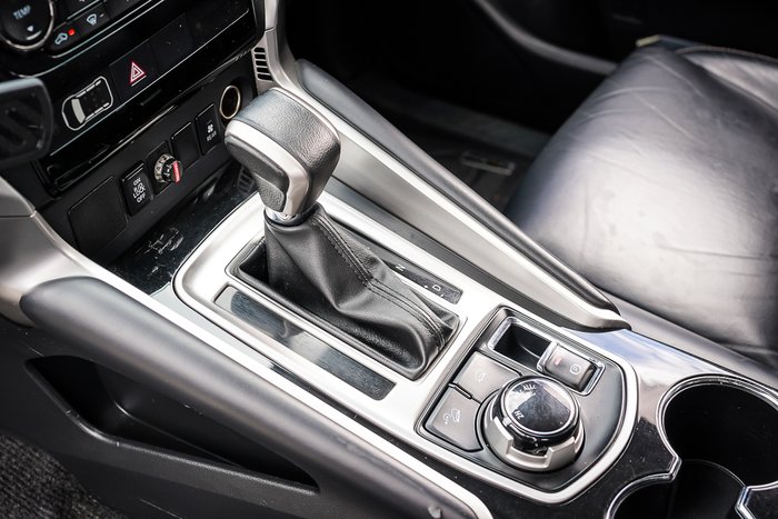 2018 MITSUBISHI PAJERO SPORT GLS (4x4) 7 SEAT