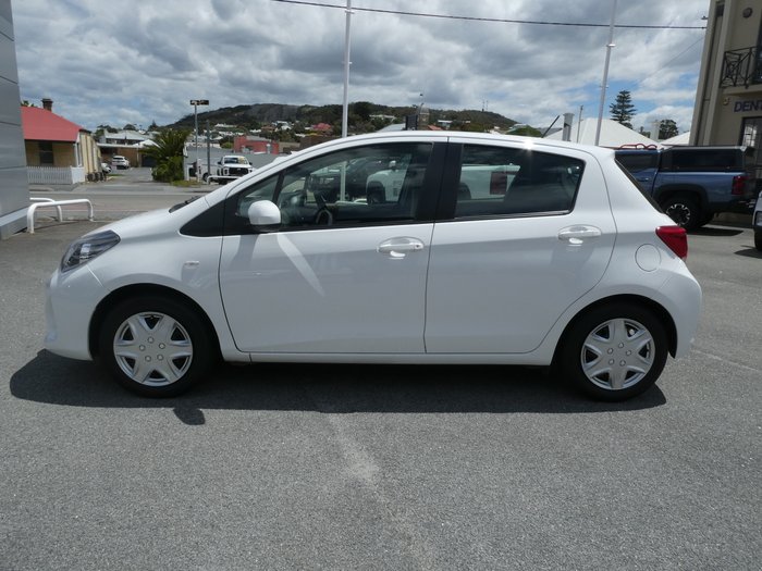 2016 Toyota Yaris Ascent