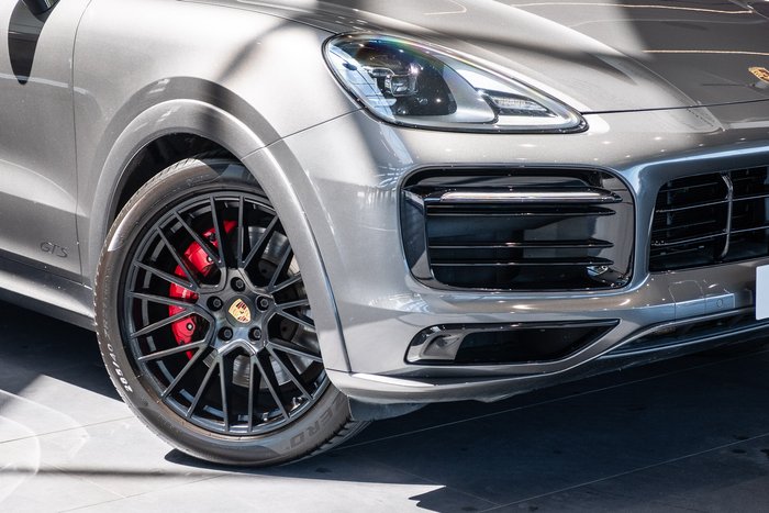 2022 Porsche Cayenne GTS