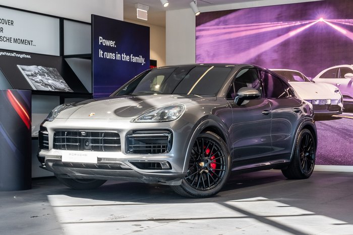 2022 Porsche Cayenne GTS