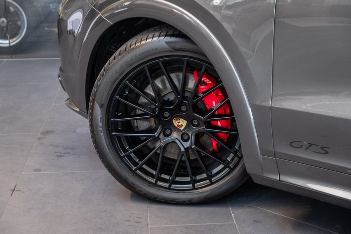 2022 Porsche Cayenne GTS