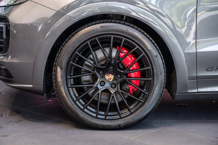 2022 Porsche Cayenne GTS