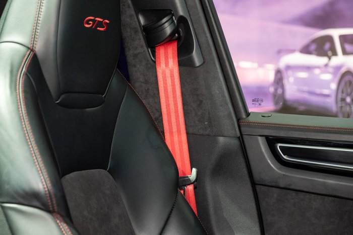 2022 Porsche Cayenne GTS