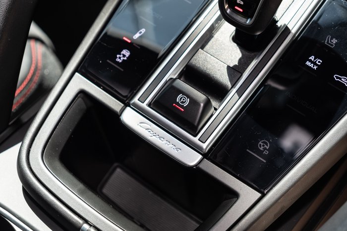 2022 Porsche Cayenne GTS