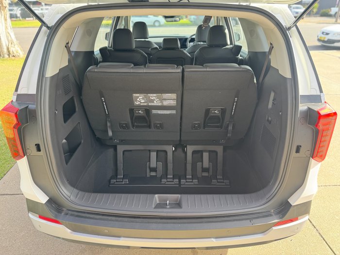 2025 Kia Carnival Sport