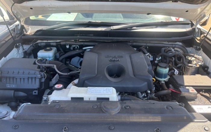 2021 Toyota Prado VX White