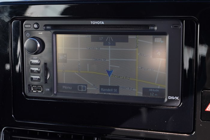 2016 Toyota Tarago GLi