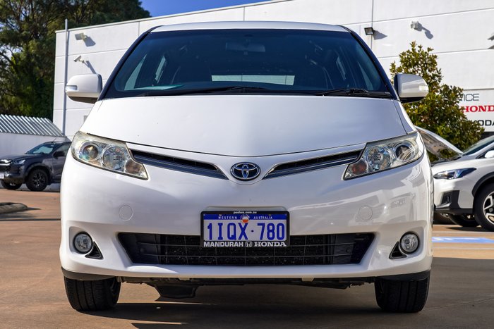 2016 Toyota Tarago GLi