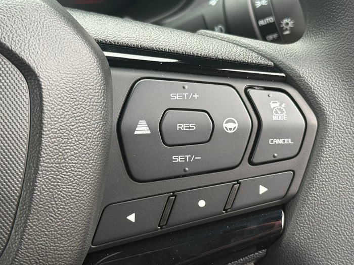 2025 Isuzu D-MAX X-RIDER