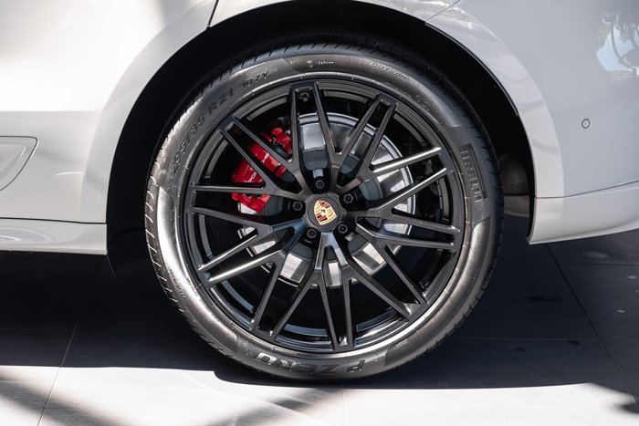 2021 Porsche Macan GTS