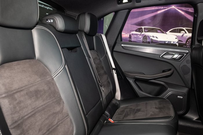 2021 Porsche Macan GTS