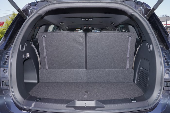 2025 Isuzu MU-X LS-T