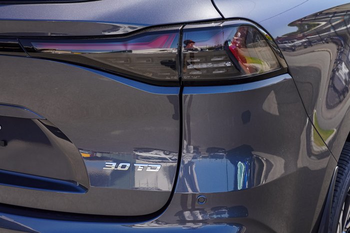 2025 Isuzu MU-X LS-T