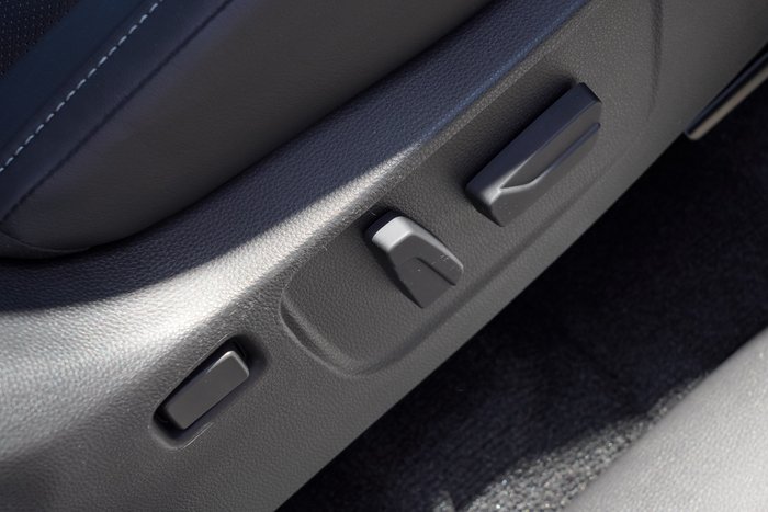 2025 Isuzu MU-X LS-T