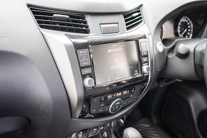 2024 NISSAN NAVARA PRO-4X (4x4)